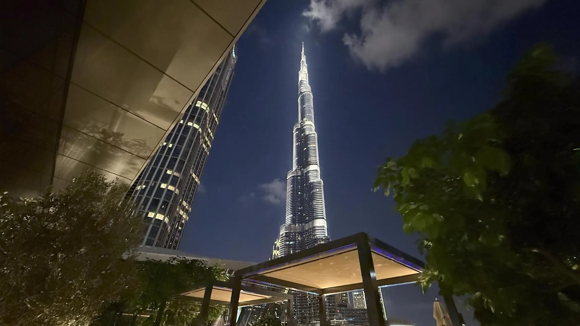 Apartamento Skyline Majesty - Luxury Living With Full Burj Khalifa & Fountain Views - 1703 Dubái Emiratos Árabes Unidos