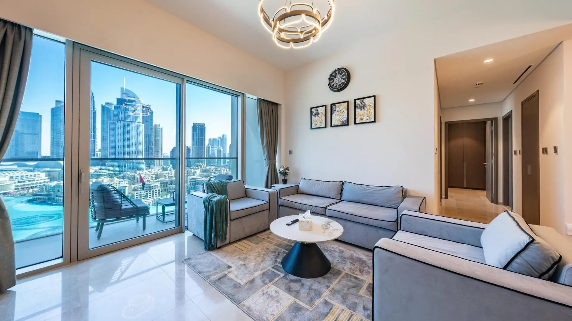 Apartamento Skyline Majesty - Luxury Living With Full Burj Khalifa & Fountain Views - 1703 Dubái Emiratos Árabes Unidos