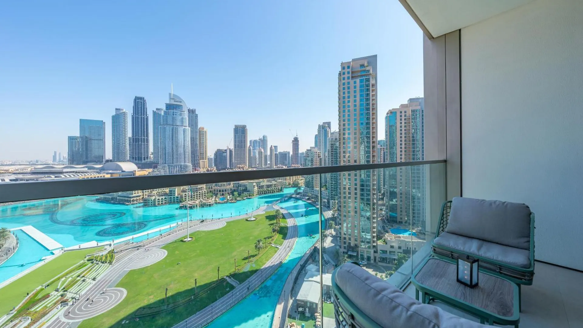 Skyline Majesty - Luxury Living With Full Burj Khalifa & Fountain Views - 1703 Lejlighed Dubai 0*,